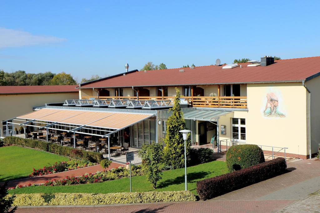 Land-Gut-Hotel Seeblick Klietz Esterno foto